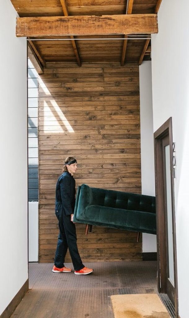 old-furniture-removal-2880w - Best Local House Clearance house clearance following bereavement